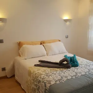 Cardoso Ii. A 5 Minuto A Pe Da Do Peneco Apartment